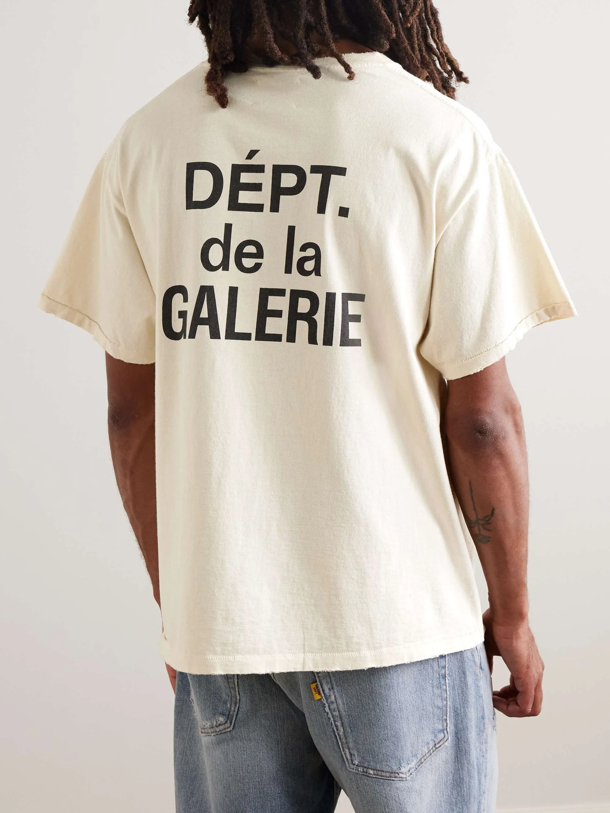 GALLERY DEPT. SELF TITLE TEE New green METROPOLITAN slogan printed short-sleeved Metropolis French TEE Cream S-XL Genuine fabric Original craftsmanship Tube-woven side seam fabric Ready-made garments dyed Same as the original Water slurry printing Breathable and no feel Hand-worn and distressed Top purchasing level